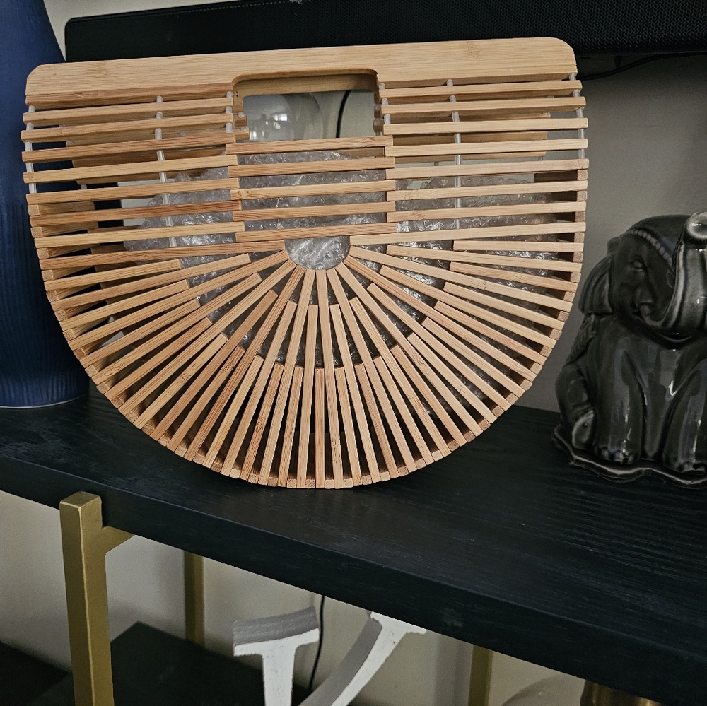 Wooden purse super cute - Picture 4 of 4